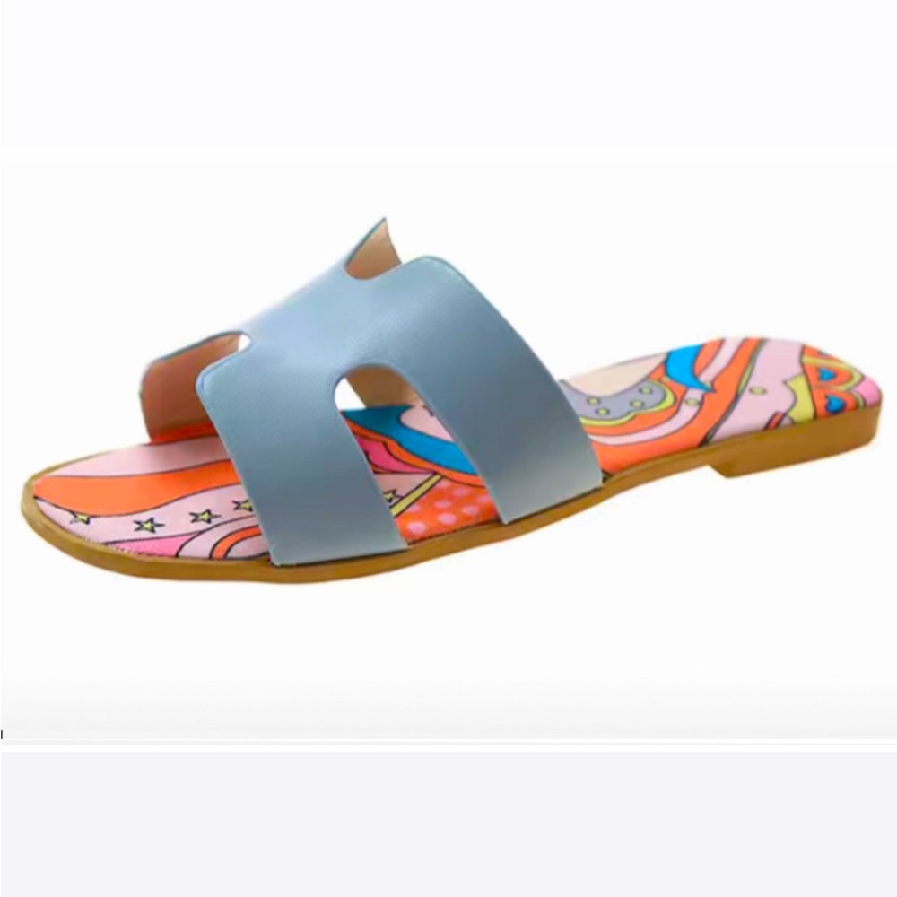 Women's White Flat Slides,Fashion Outside Wear Shoes Sz 8.5
Ships 2 weeks